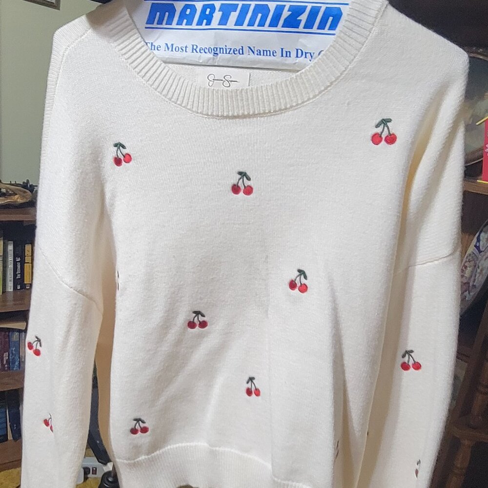Sweater with cherries 🍒